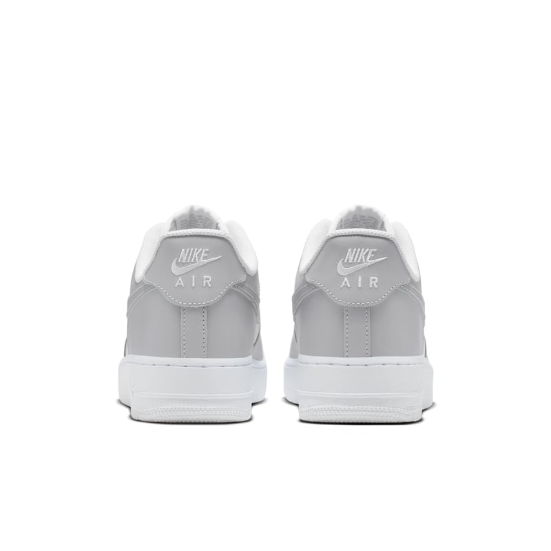 Tenisky Nike Air Force 1 '07 "Light Smoke Grey & White" | Muži | Sportstyle | 05 | SPORTSHOWROOM