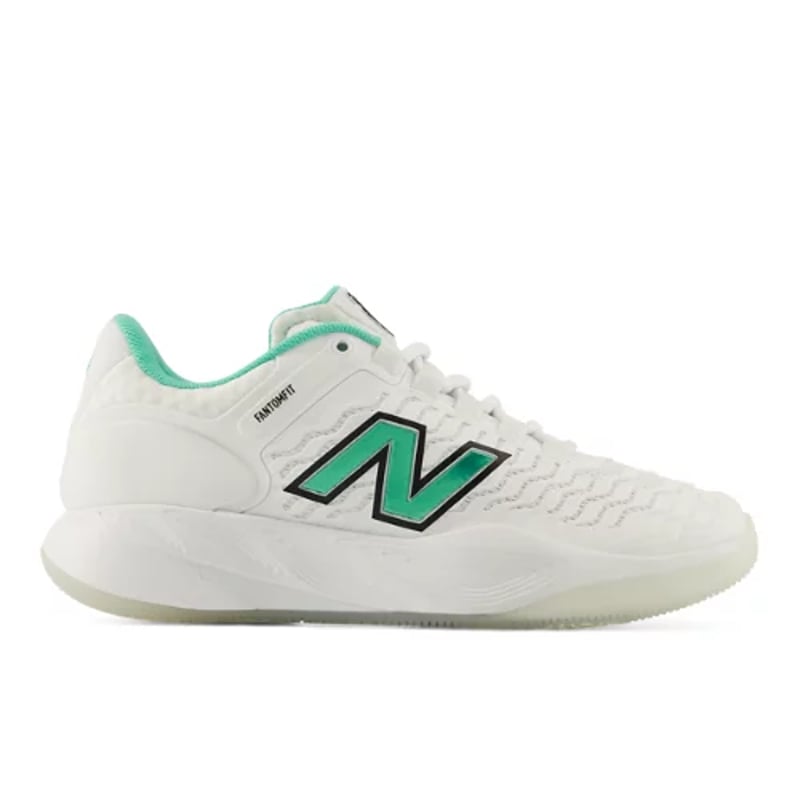 New Balance Fresh Foam X CT-Rally v2 tenniskengät "White & Deep End" | Naiset | Tennis | 00 | SPORTSHOWROOM