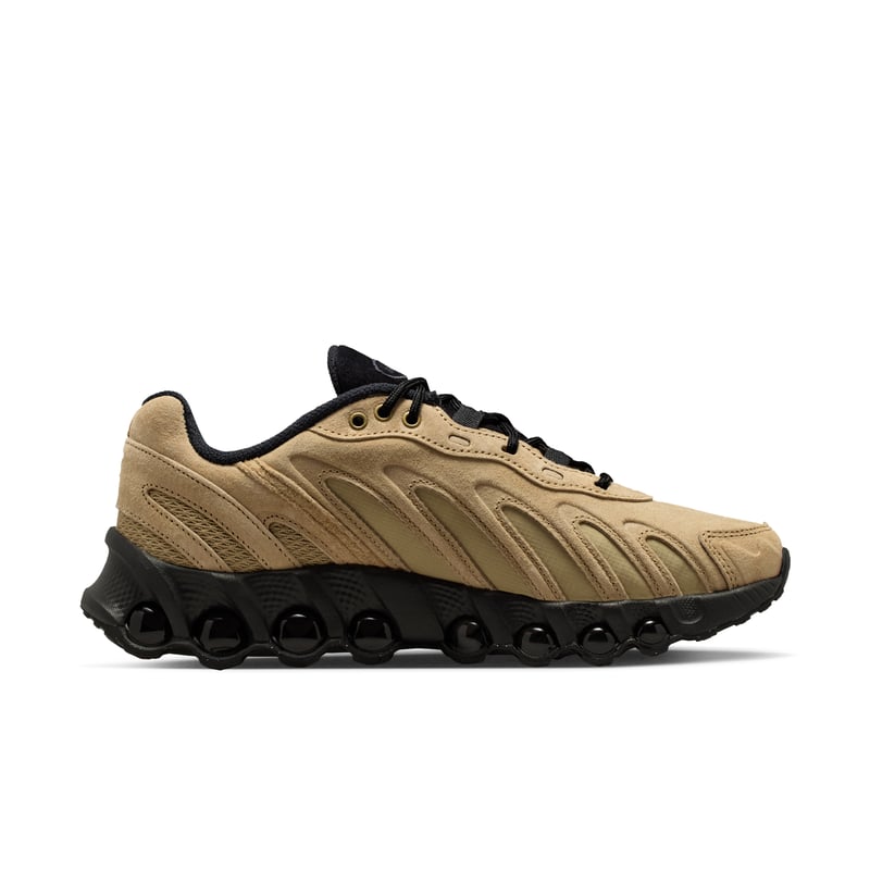 Nike Air Max Dn8 Leather trainers "Parachute Beige & Black" | Women | SportStyle | 03 | SPORTSHOWROOM
