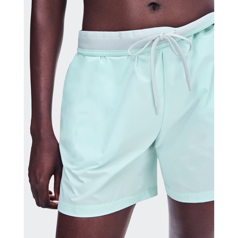 On Core 5" Shorts "Flurry" | | | 02 | SPORTSHOWROOM