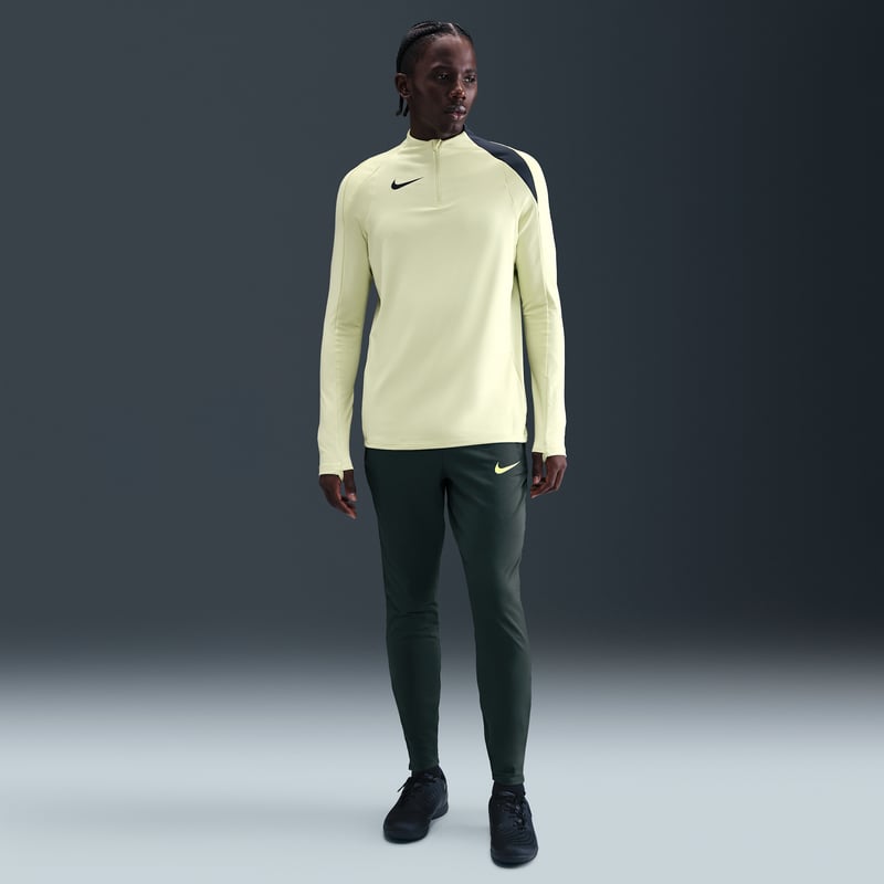 Nike Strike Dri-FIT FN2405-390 01