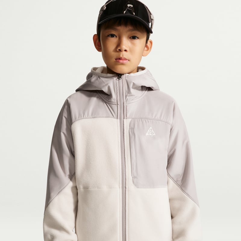 Nike ACG Wolf Tree Jakke "Light Orewood Brown" | Barn | | 01 | SPORTSHOWROOM