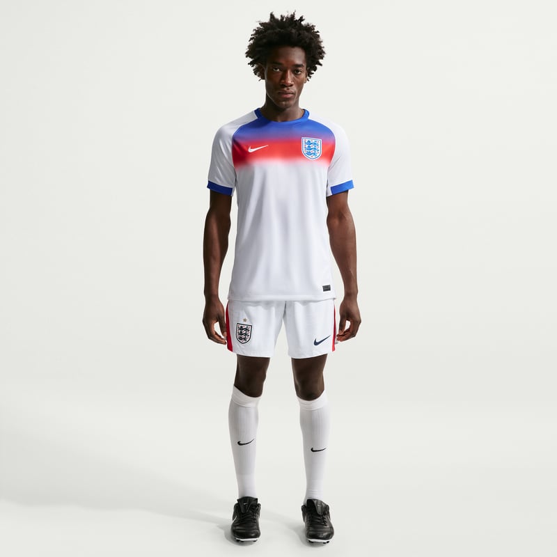 Nike England 2026 Match Home Aero-FIT Authentic IB5236-100 01