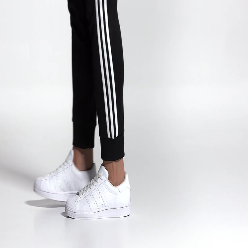 adidas Superstar EG4960 02