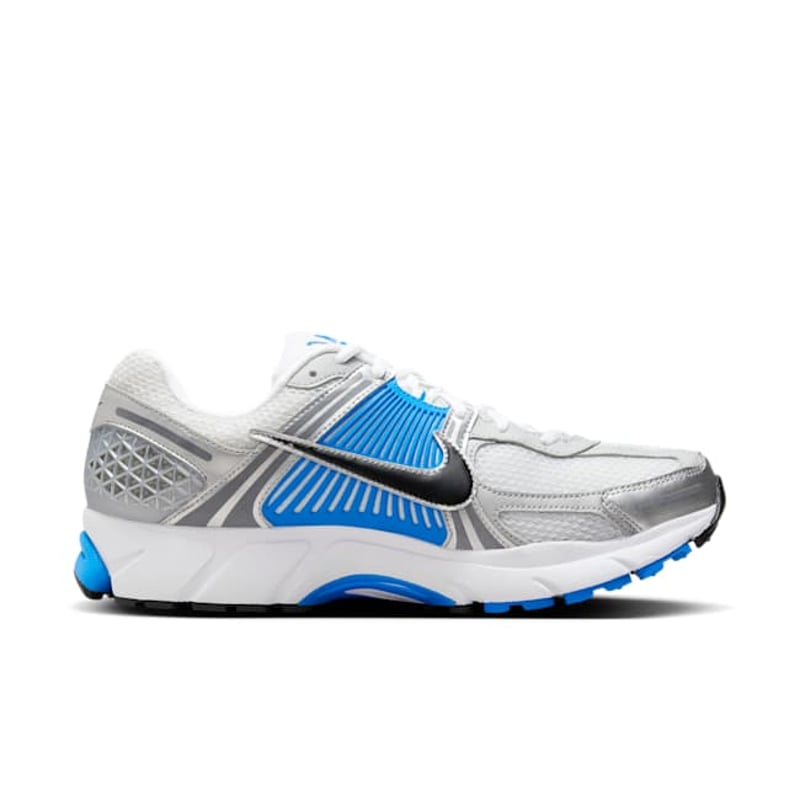 Nike Zoom Vomero 5 FJ4151-100 03