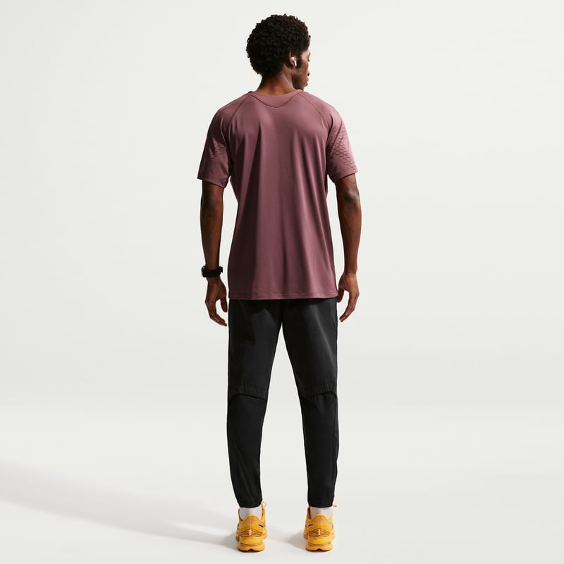 Nike Stride Plus Repel Woven IF2020-010 05