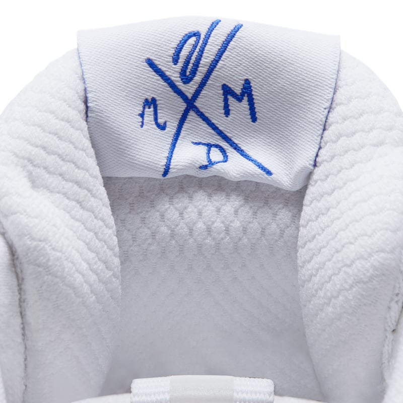 Košarkarski copati Nike Book 2 "White & Game Royal" | Moški | Košarka | 09 | SPORTSHOWROOM