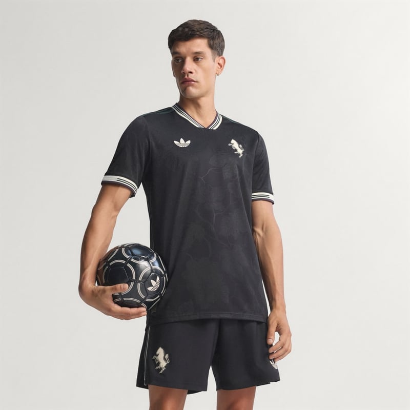 adidas Juventus 2025/26 Third Authentic KC3487 01