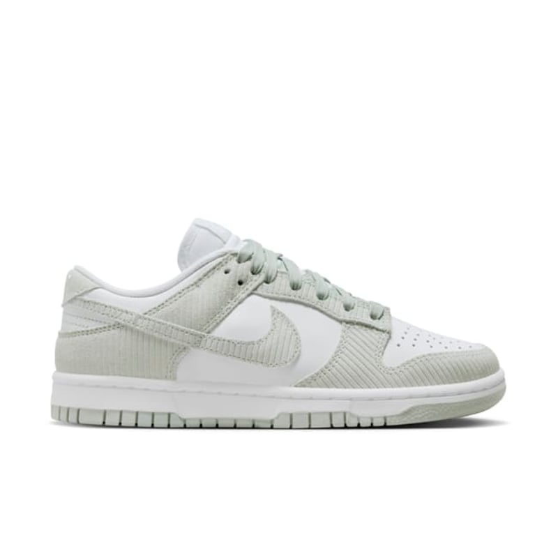 Nike Dunk Low FN7658-100 03