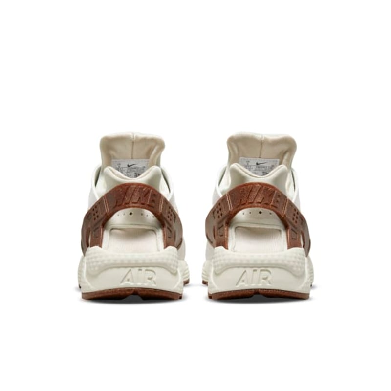 Nike Air Huarache DM9463-100 06