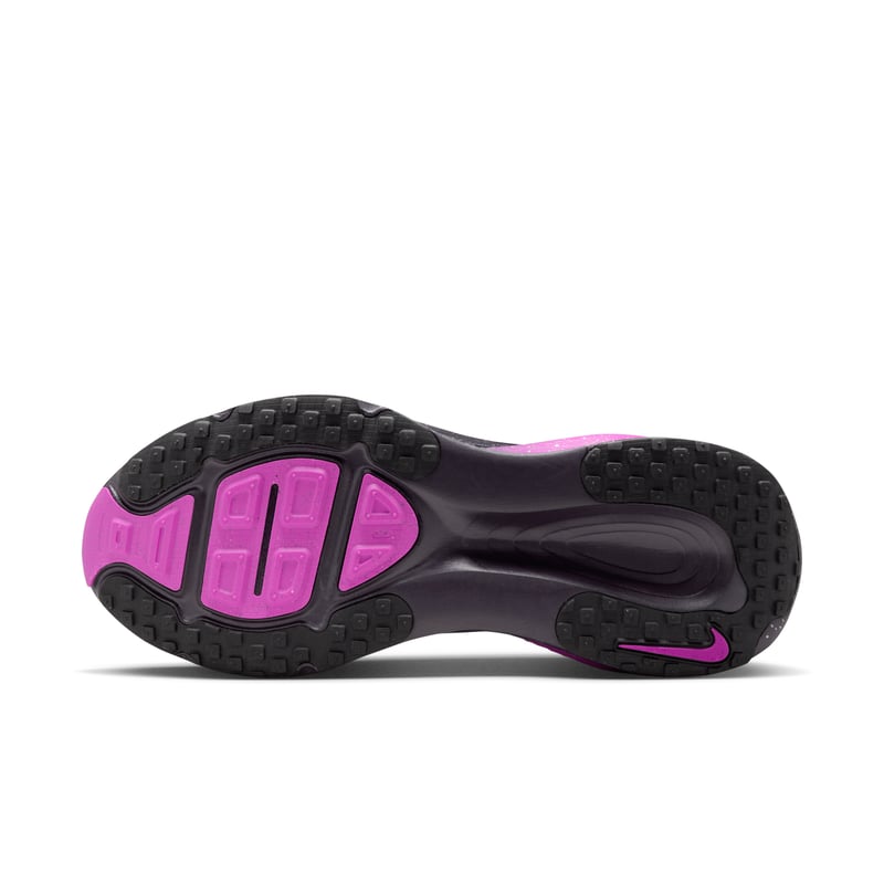 Nike Vomero 18 SE HQ7986-400 02