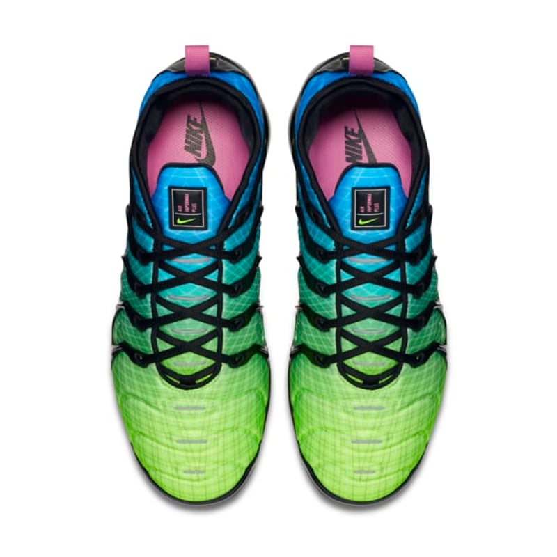 Nike Air VaporMax Plus 924453-302 04