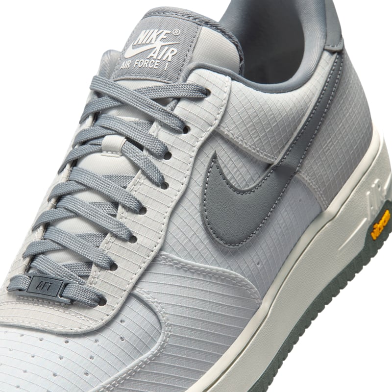 Zapatillas Nike Air Force 1 '07 LX Vibram "Summit White & Smoke Grey" | Hombre | Estilo deportivo | 06 | SPORTSHOWROOM