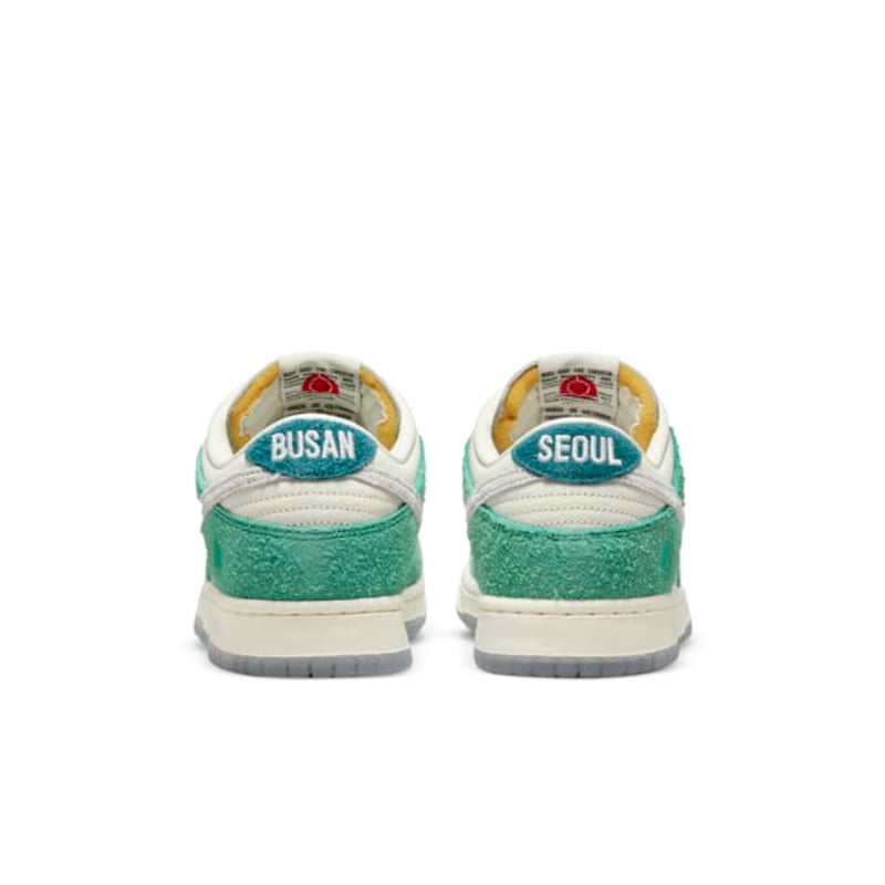 Nike Dunk Low x Kasina CZ6501-101 06