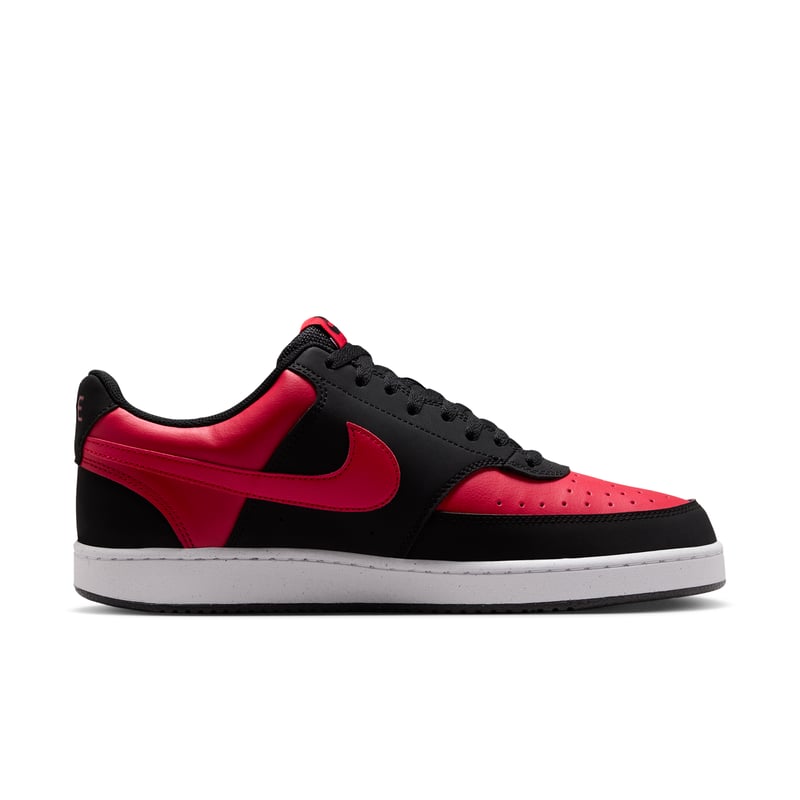 Nike Court Vision Low sneakers "Black & University Red" | Män | Sportstyle | 03 | SPORTSHOWROOM