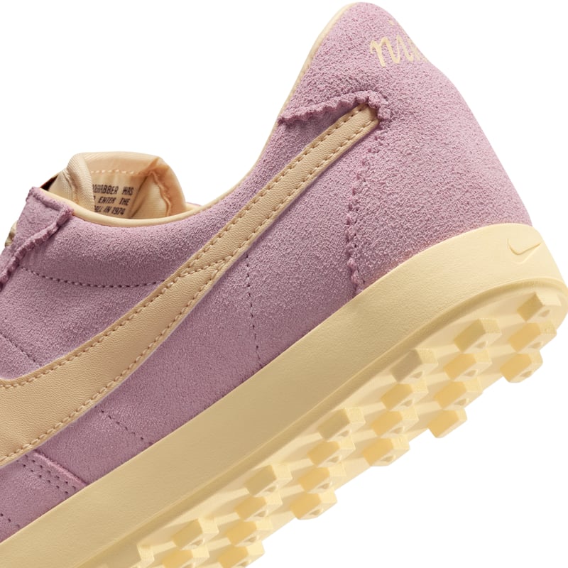Nike Astrograbber Suede IQ7611-600 08