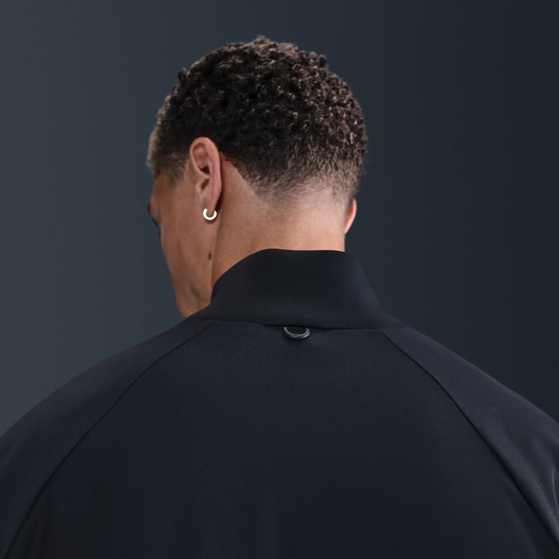 Nike 24.7 Octa Therma-FIT Bomber HV3781-010 02