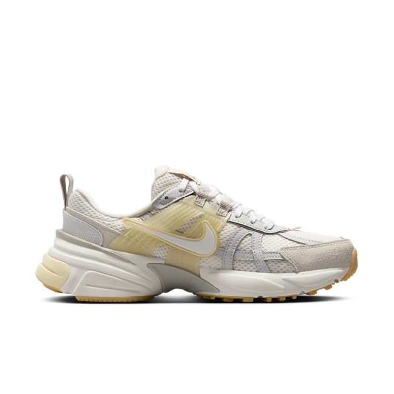 Nike V2K Run HV4314-030 03