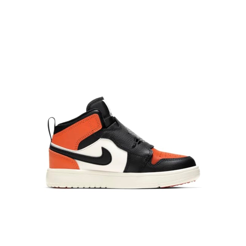 Sky Jordan 1 BQ7197-008 03