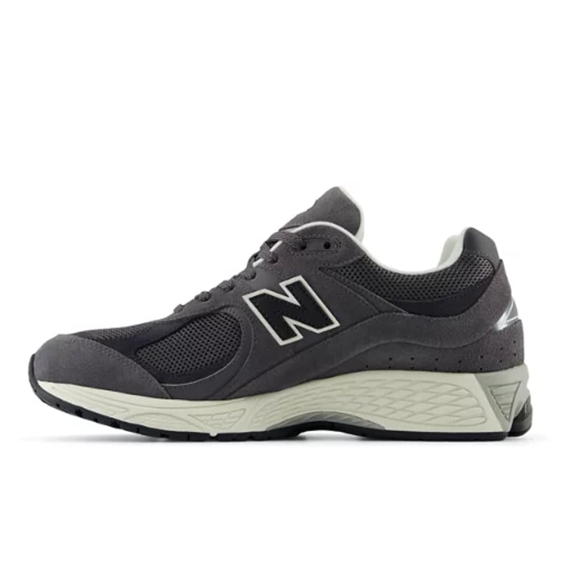 New Balance 2002R M2002RFL 02