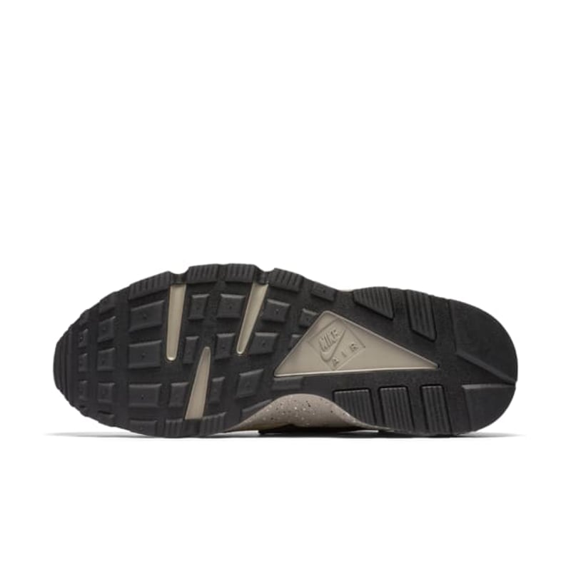 Nike Air Huarache Premium ACG 704830-200 02