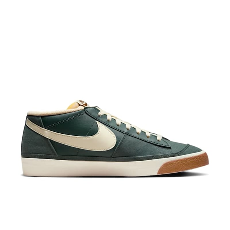 Nike Blazer Low Pro Club FV0337-300 03
