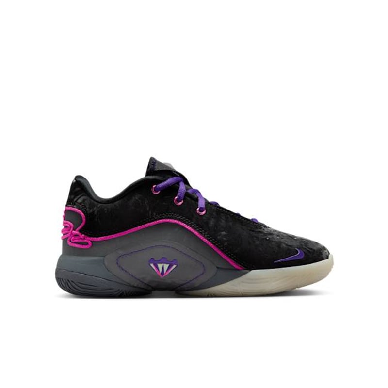 Nike LeBron 22 FV5636-001 03