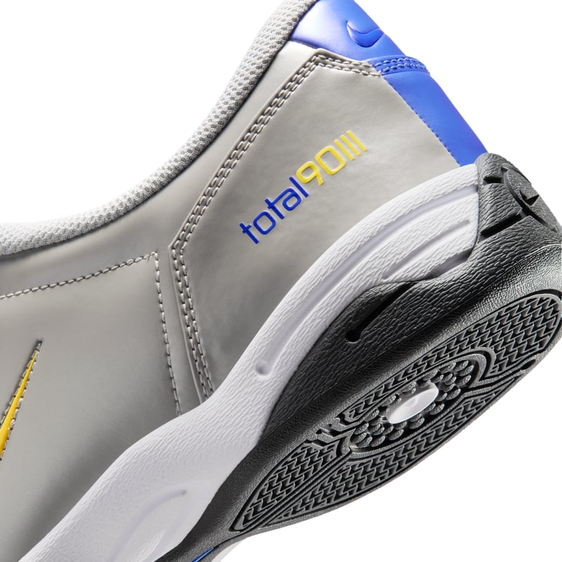 Sneakers Nike Total 90 "Metallic Silver & Racer Blue" | Muži | Sportstyle | 08 | SPORTSHOWROOM