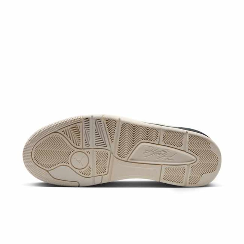 Jordan Flight Court IH7321-131 02