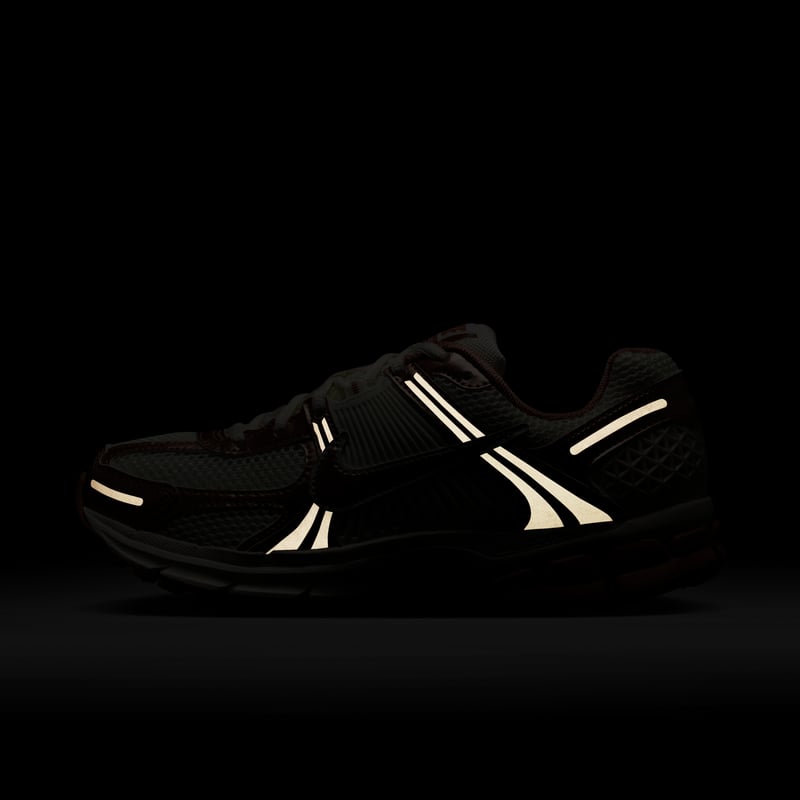 Nike Zoom Vomero 5 IQ9603-133 09