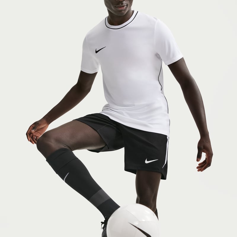 Nike Strike Dri-FIT IF1463-010 04