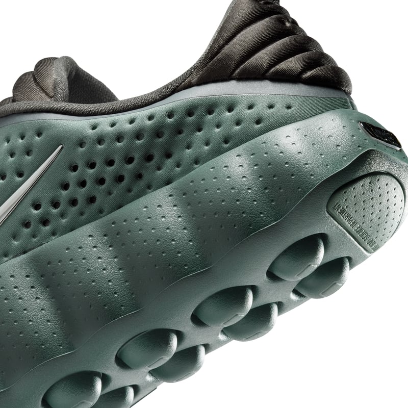 Sneakers Nike Mind 002 "Camo Green" | Muži | Sportstyle | 08 | SPORTSHOWROOM