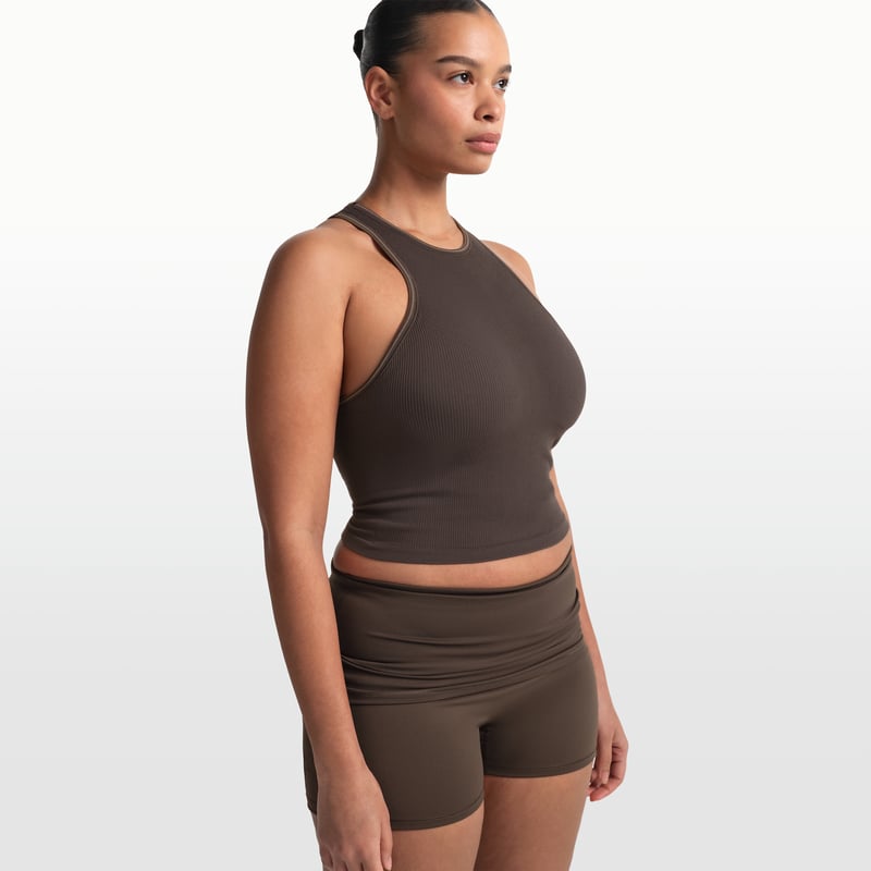 NikeSKIMS Ribbed Seamless IR5152-249 03