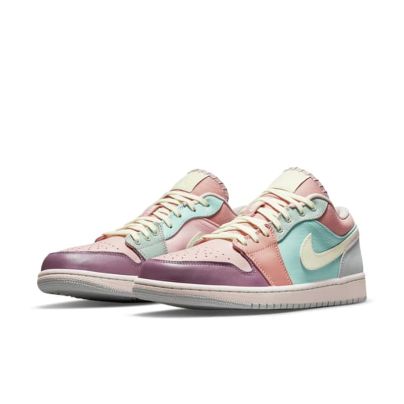 Jordan 1 Low SE DJ5196-615 04