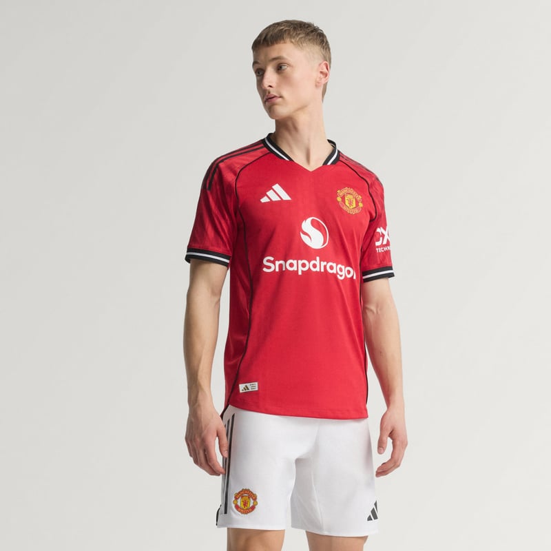 adidas Manchester United 2025/26 Home Authentic JI7429 01