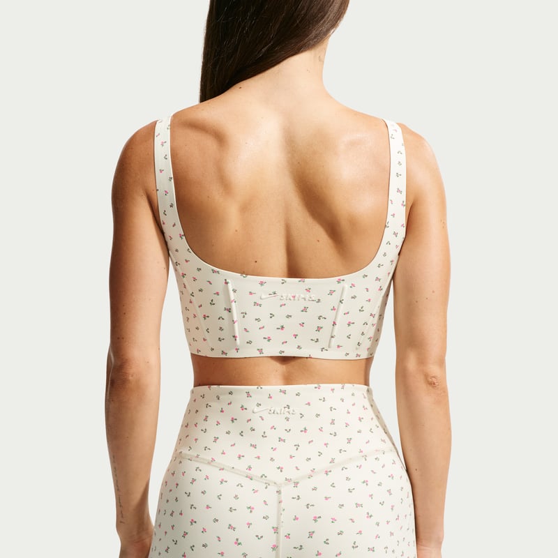 NikeSKIMS Matte Corset IV4903-108 02