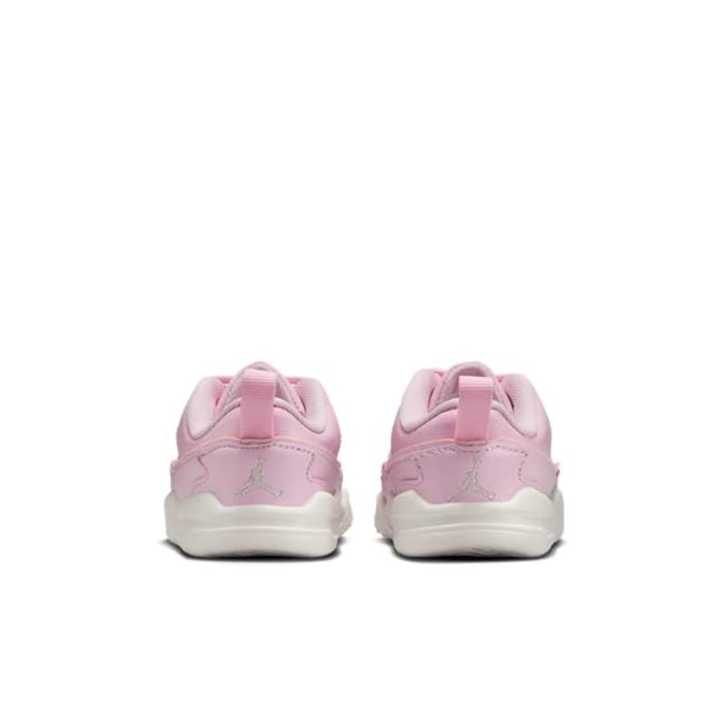 Jordan Flight Court HF3331-600 06