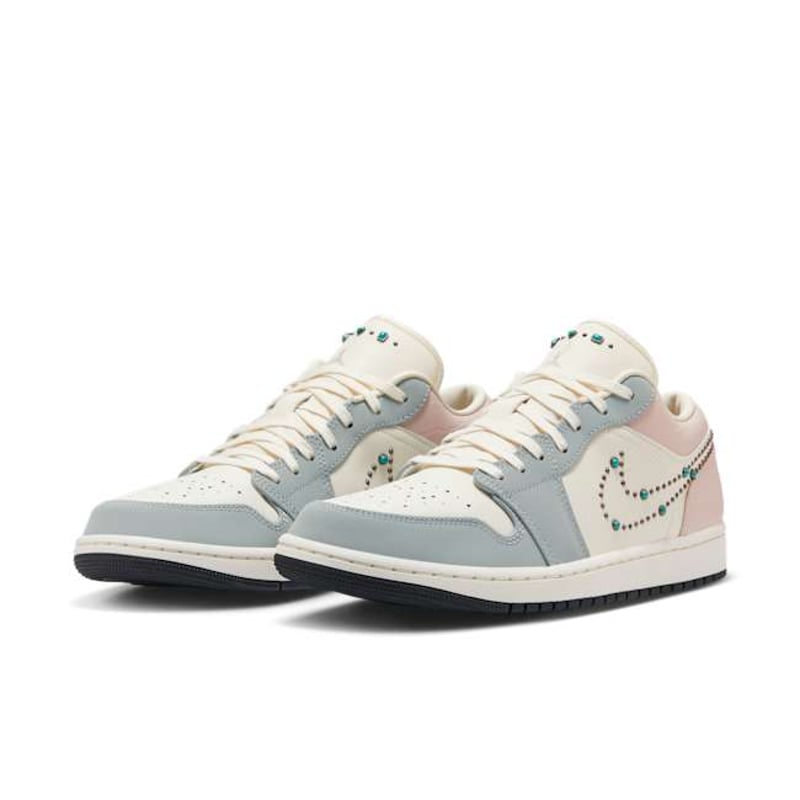 Jordan 1 Low IH7319-001 05