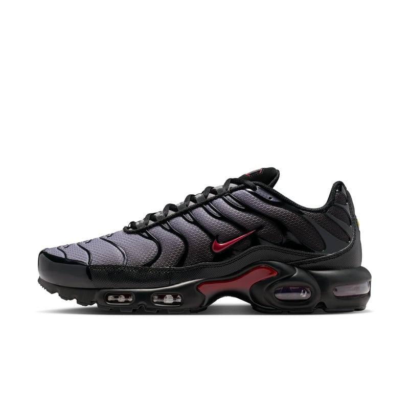 Superge Nike Air Max Plus "Black & Team Crimson" | Moški | Sportstyle | 01 | SPORTSHOWROOM