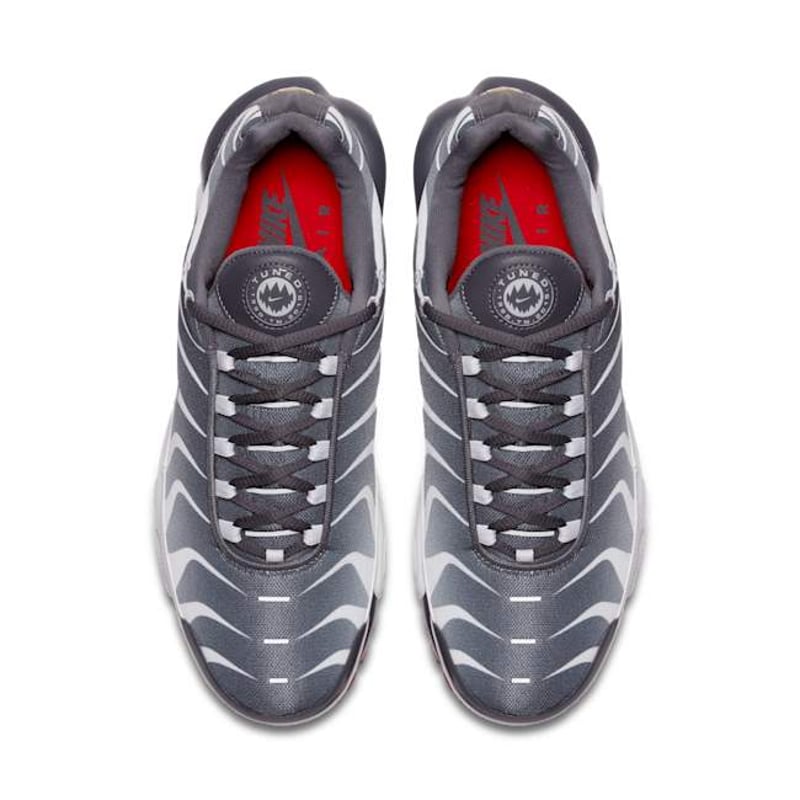 Nike Air Max Plus AQ0237-100 04