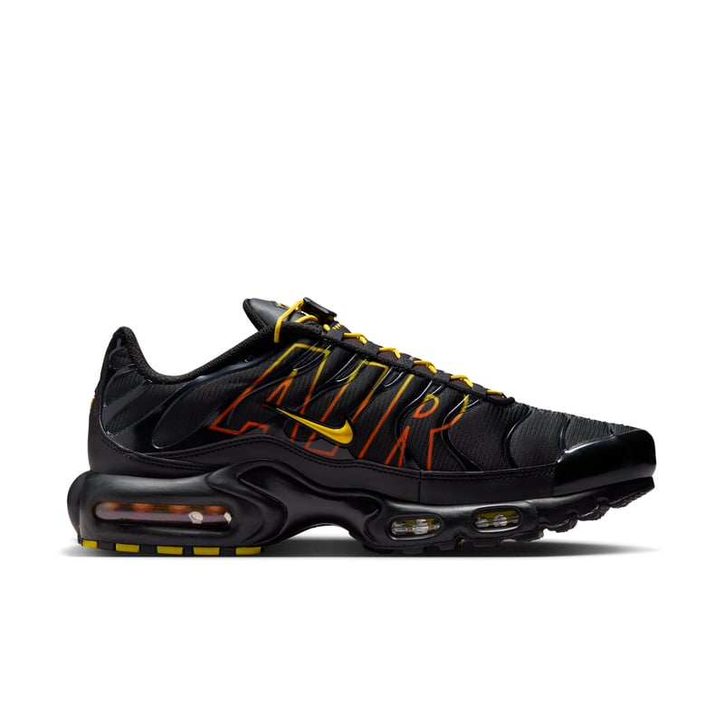 Nike Air Max Plus ‘Tuned Pack’ IH4459-010 03