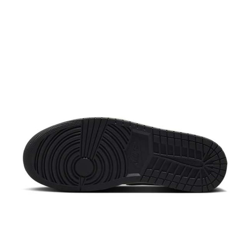 Jordan 1 Low OG CZ0790-107 02