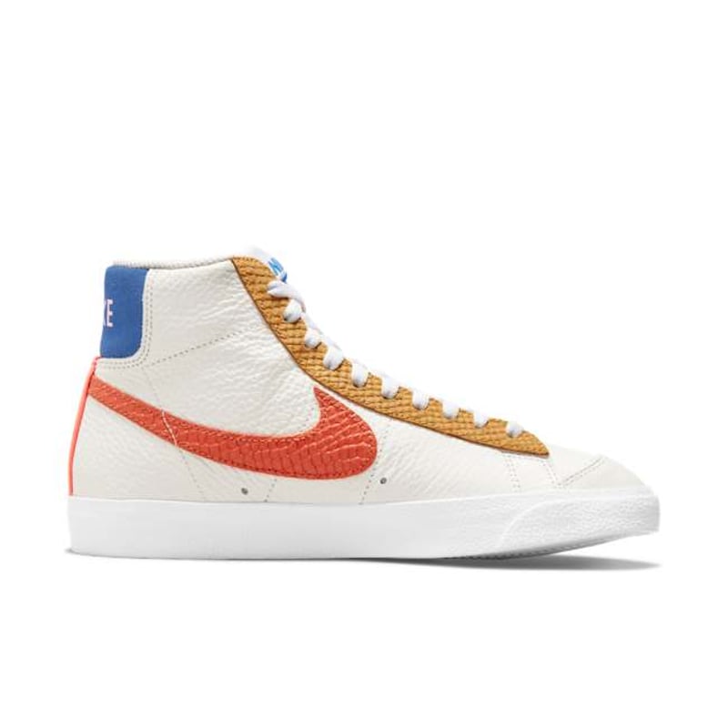 Nike Blazer Mid '77 DM2872-100 03