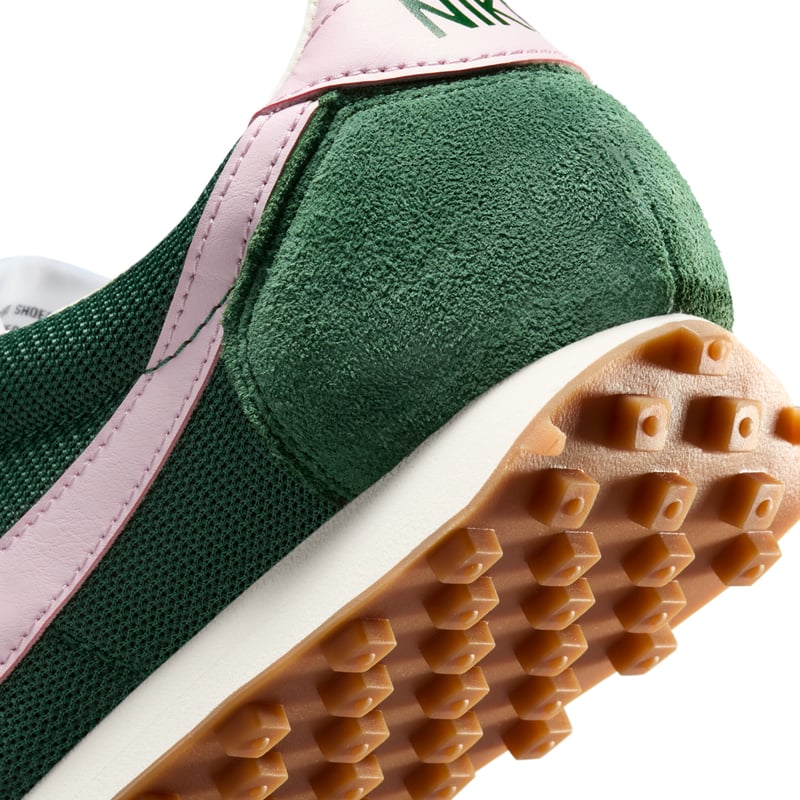 Nike LD-1000 runners "Fir & Bleached Lilac" | Women | Sportstyle | 08 | SPORTSHOWROOM