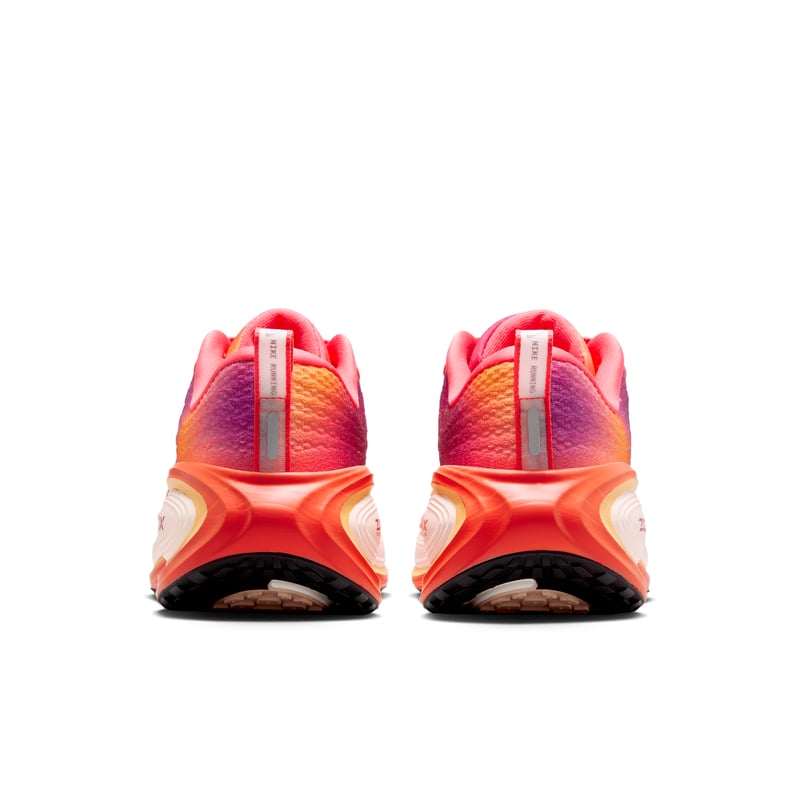 Nike Vomero Plus SE IH2091-800 06