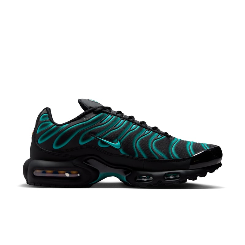 Superge Nike Air Max Plus "Black & Dusty Cactus" | Moški | Sportstyle | 03 | SPORTSHOWROOM