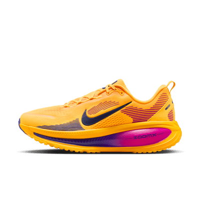 Nike Vomero 18 HM6803-802 01