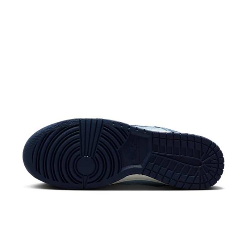 Nike Dunk Low Retro SE HF3141-400 02