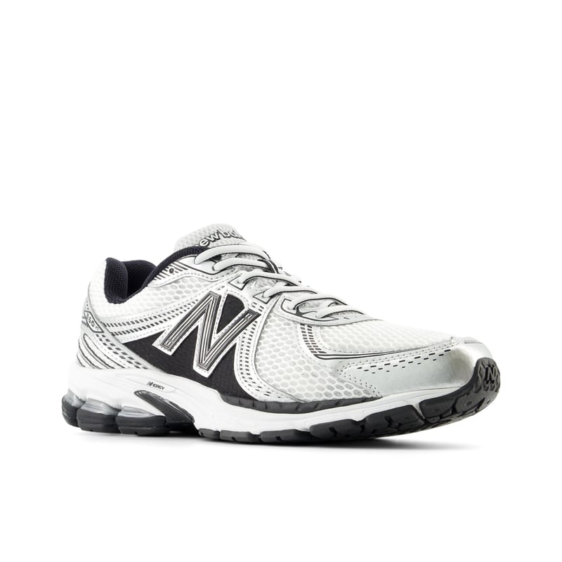 New Balance 860v2 ML860XD 03