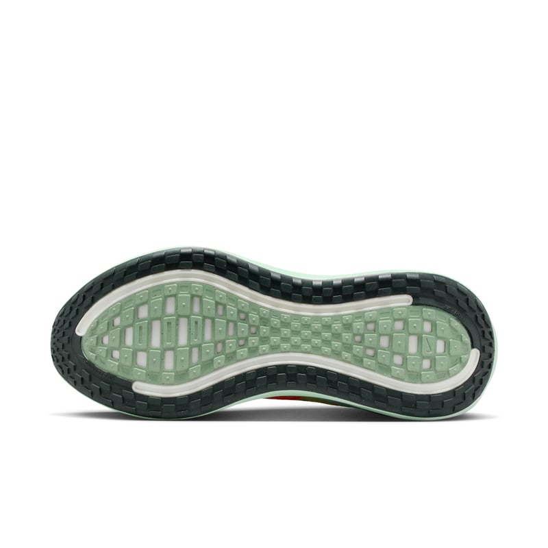Nike Vomero Plus IQ0605-701 02